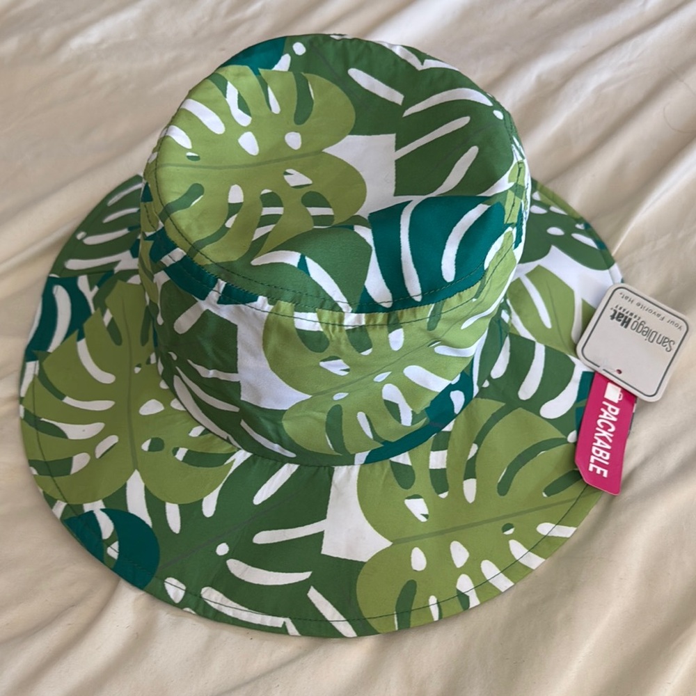 San Diego Hat Company Palm Bucket Hat NWT